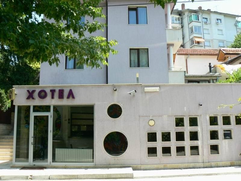 Family Art Hotel Gallery Plewen Zewnętrze zdjęcie