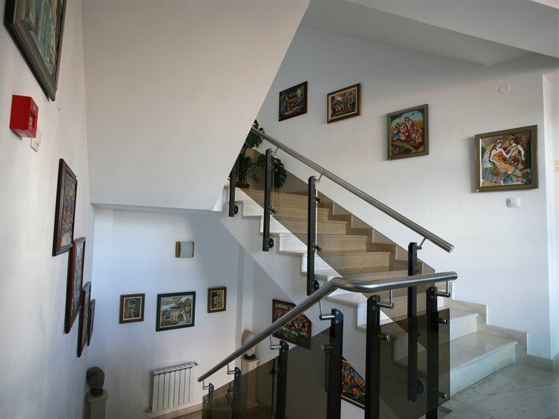 Family Art Hotel Gallery Plewen Zewnętrze zdjęcie
